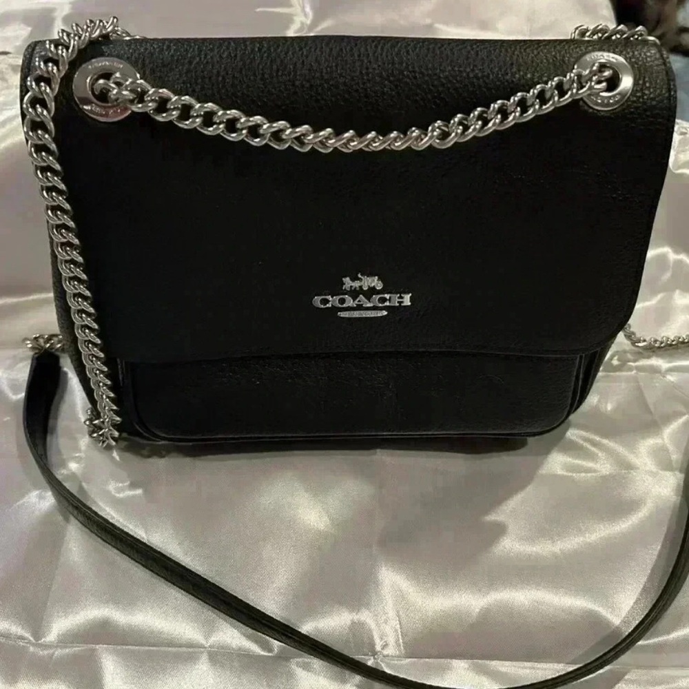 Coach Klare Crossbody 25 in Black EUC